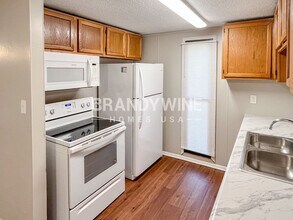 3005 Dodge St in Tampa, FL - Foto de edificio - Building Photo