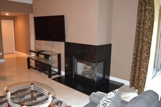 210 E Flamingo Rd, Unit 311 in Las Vegas, NV - Building Photo - Building Photo