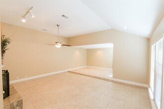 14816 Sopras Cir in Addison, TX - Building Photo - Building Photo