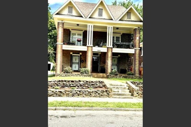 820 Maury St in Memphis, TN - Building Photo - Building Photo