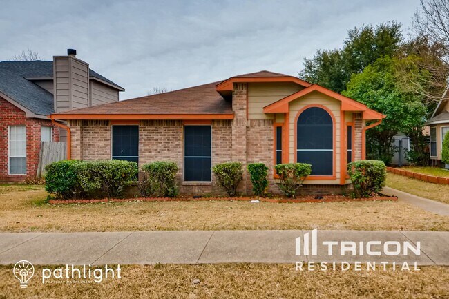 1424 Savannah St in Mesquite, TX - Building Photo - Building Photo