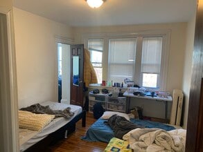 245 Kelton St, Unit 244-16 in Boston, MA - Foto de edificio - Building Photo