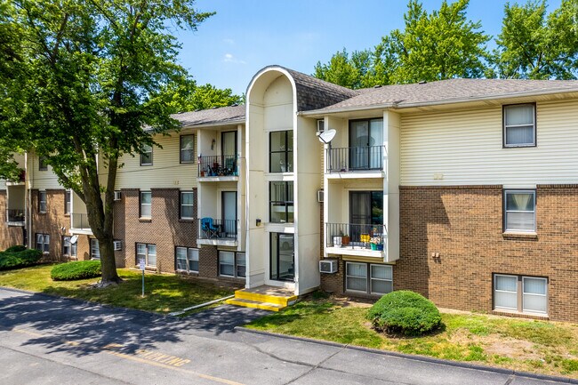 Belmont Park Apartments in Ankeny, IA - Building Photo - Building Photo