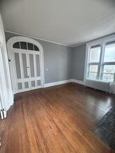 240 Saratoga St in Cohoes, NY - Building Photo - Building Photo