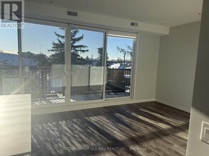 20 Avon Dr in Toronto, ON - Building Photo - Building Photo