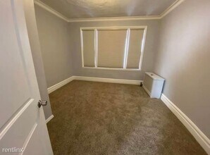 314 Kerrigan Blvd in Newark, NJ - Building Photo - Building Photo