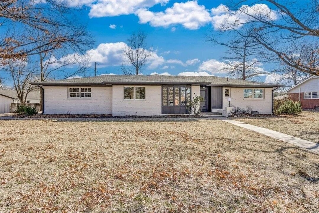 6503 E 16th St N in Wichita, KS - Building Photo