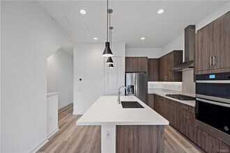 1059 Cadence in Irvine, CA - Building Photo - Building Photo