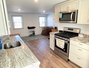 116 Highland Ave in Salem, MA - Building Photo - Building Photo