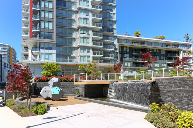 Concord Gardens West Tower in Richmond, BC - Building Photo - Building Photo