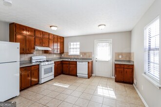 1181 Timbercrest Dr in Lawrenceville, GA - Building Photo - Building Photo