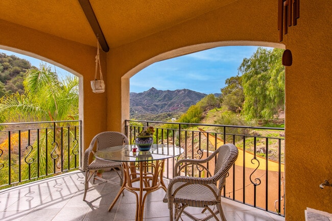 property at 2529 Topanga Skyline Dr