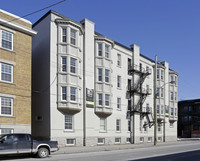 Daly Court Apartments in Ottawa, ON - Building Photo - Building Photo