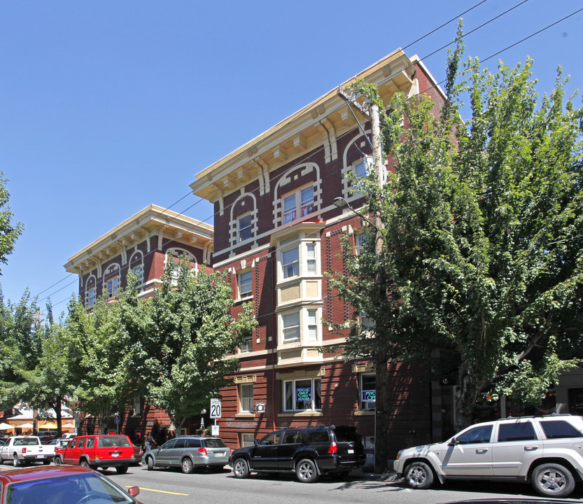 Campbell Court Apartments in Portland, OR - Foto de edificio