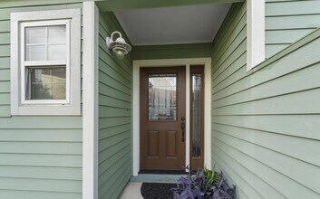 1442 Spindrift Cir E in Neptune Beach, FL - Building Photo - Building Photo