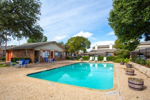 Chisholm Trail Townhomes