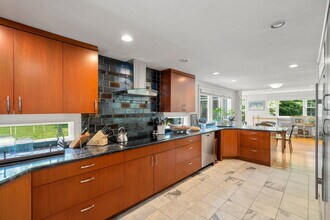 73 Old Oxbow Rd in Wayland, MA - Building Photo - Building Photo