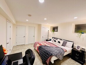 18 Senator Bolling Cir, Unit 1 in Boston, MA - Building Photo - Building Photo