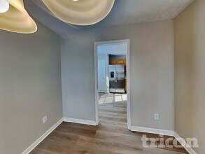 1403 Westward Dr SW in Marietta, GA - Foto de edificio - Building Photo