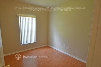 831 Del Prado Dr in Kissimmee, FL - Building Photo - Building Photo