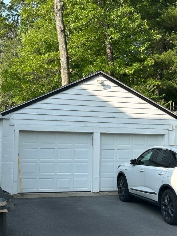 578 Church St in Northbridge, MA - Building Photo - Building Photo
