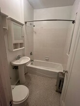 12491 Cedar Rd in Cleveland Heights, OH - Building Photo - Building Photo