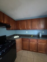 49 N 13th St, Unit 1 in Newark, NJ - Building Photo - Building Photo