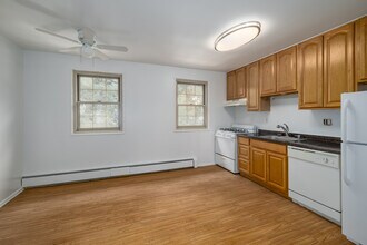 Madison Apartments in Madison, NJ - Foto de edificio - Interior Photo