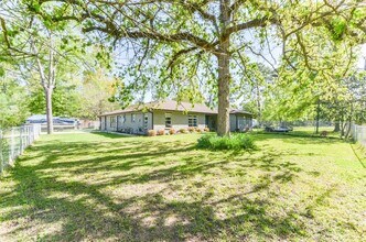 503 Hortense St in Cleveland, TX - Building Photo - Building Photo
