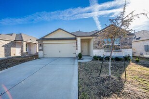 322 Arnage Dr in Hutto, TX - Building Photo