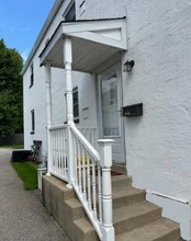 7817 Queen St, Unit 7817A in Wyndmoor, PA - Building Photo - Building Photo