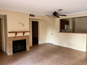 30 E Brown Rd, Unit 1032 in Mesa, AZ - Building Photo - Building Photo