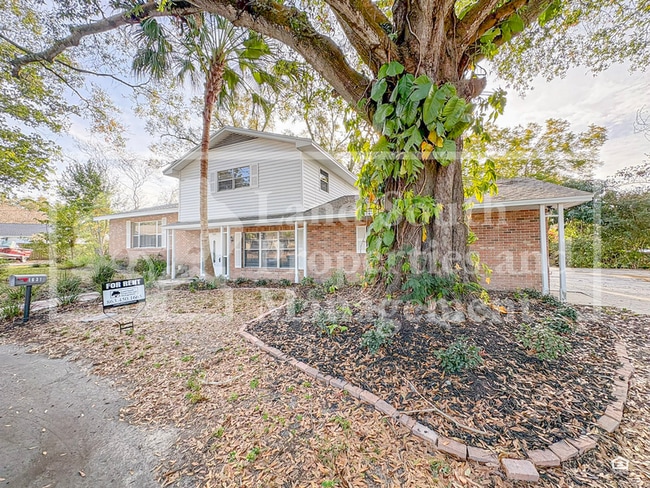 1631 Monterey Ln in Lakeland, FL - Building Photo - Building Photo