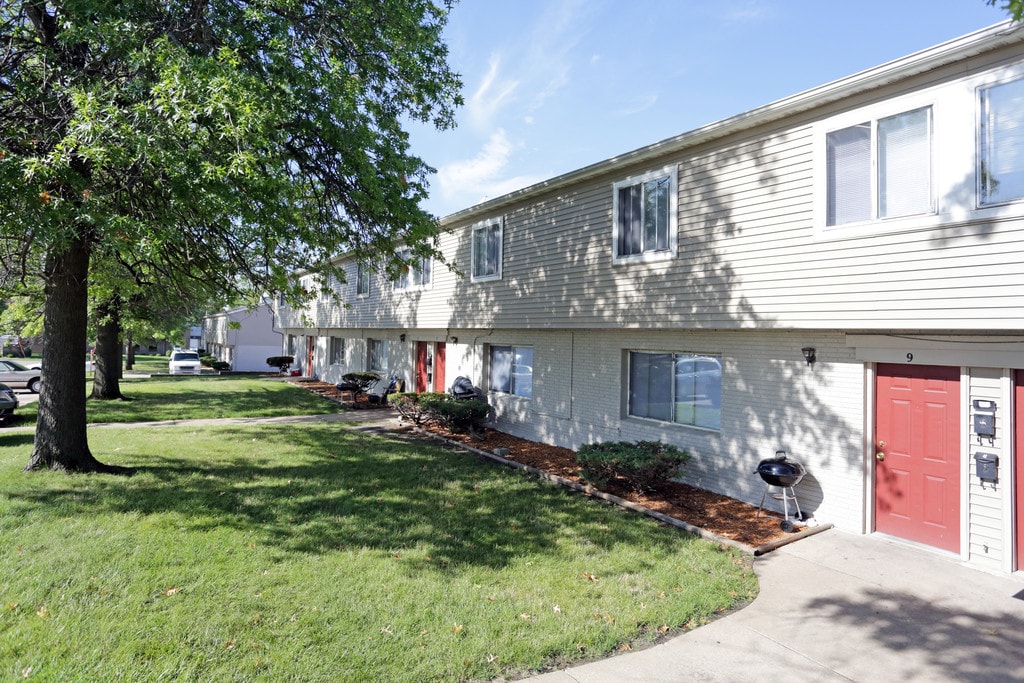 Cambridge Townhomes in Cedar Rapids, IA