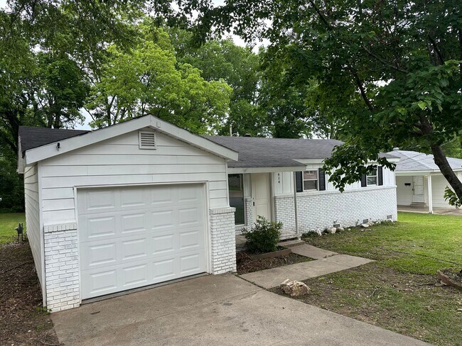 614 Westbrook St in Benton, AR - Building Photo - Building Photo