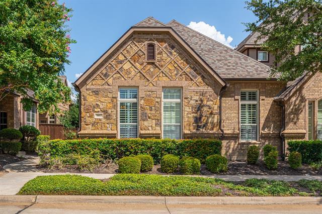 3812 Bur Oak Dr in Colleyville, TX - Foto de edificio