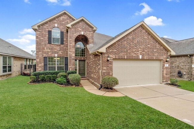 property at 38 Black Swan Ct