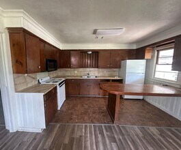 215 Teurlings Dr in Lafayette, LA - Building Photo - Building Photo