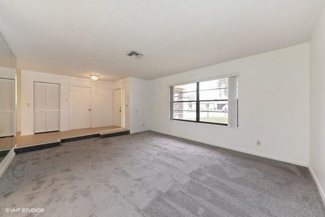 8490 White Egret Way in Wellington, FL - Building Photo - Building Photo