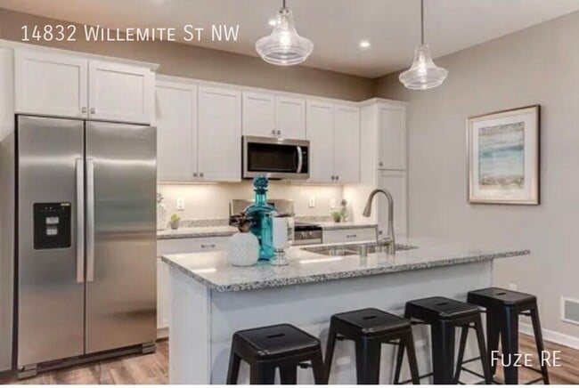 14832 Willemite St NW in Anoka, MN - Building Photo - Building Photo