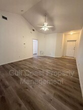 8416 Bernwood Cove Loop in Ft. Myers, FL - Building Photo - Building Photo