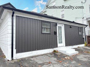 39 Schofield St in Providence, RI - Foto de edificio - Building Photo