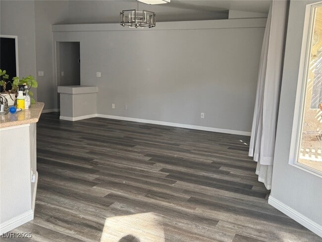 property at 507 Fiddlehead Ave