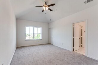 2418 Bent Oak Trail, Unit Private in Sachse, TX - Building Photo - Building Photo