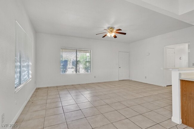 1802 Plum Ct in Henderson, NV - Building Photo - Building Photo