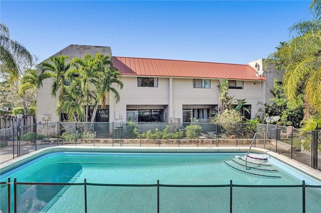 property at 1679 NW 15th Vista