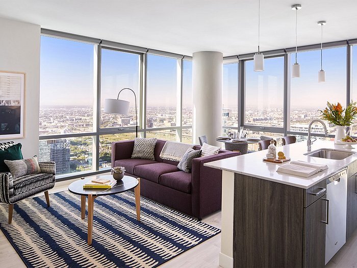 800 S Michigan Ave, Unit 2311 in Chicago, IL - Building Photo