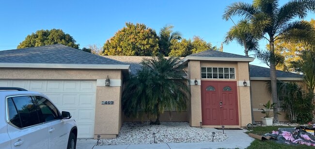 property at 1469 SW Leisure Ln