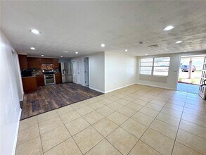 3548 Umber Rd in Holiday, FL - Building Photo - Building Photo