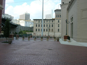 1101 Haxall Point, Unit Unit 810 in Richmond, VA - Building Photo - Building Photo